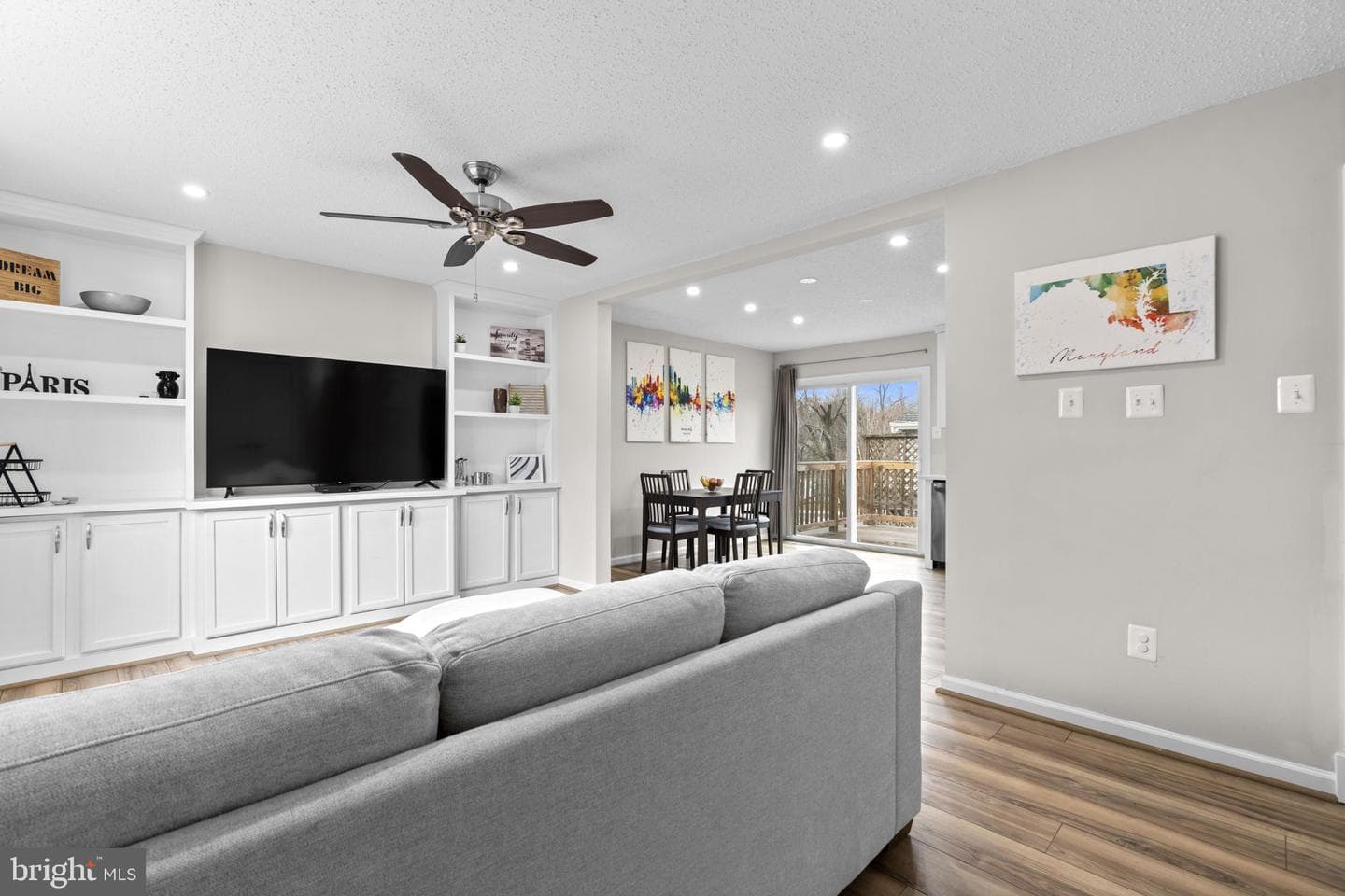 6432 Woodland Forest Drive photo 4