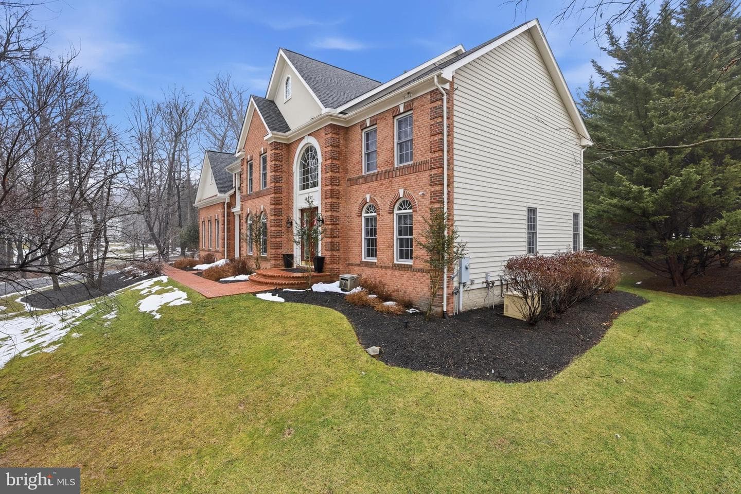 16817 Colton Court photo 4
