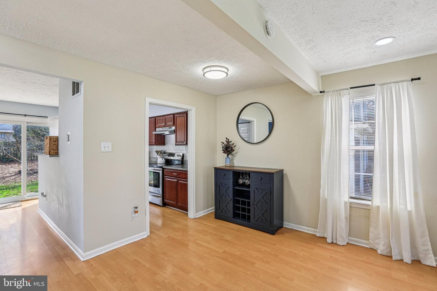 5720 Cedar Lane photo 8