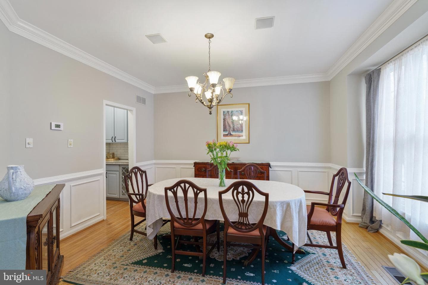 4690 Shelley photo 20
