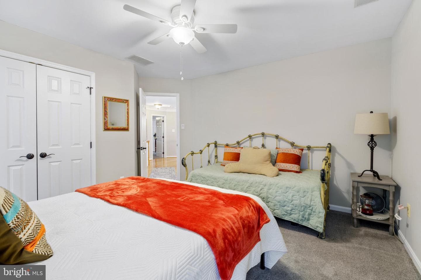 4690 Shelley photo 41