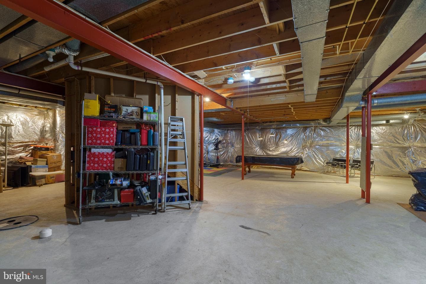 4690 Shelley photo 44