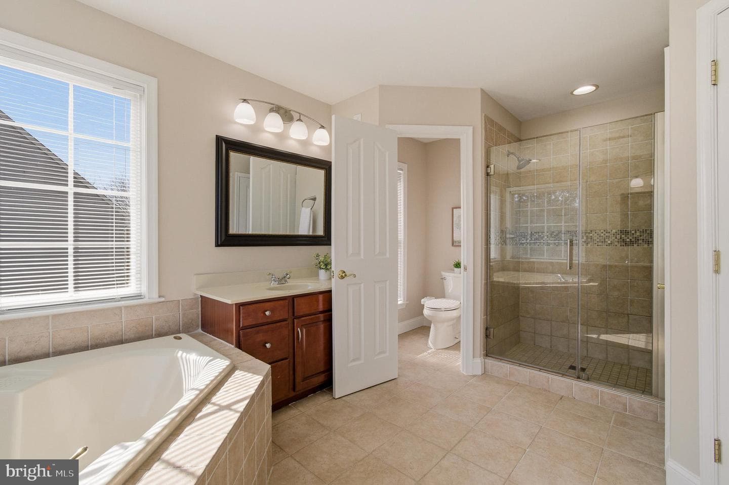2182 Oak Forest Drive photo 47