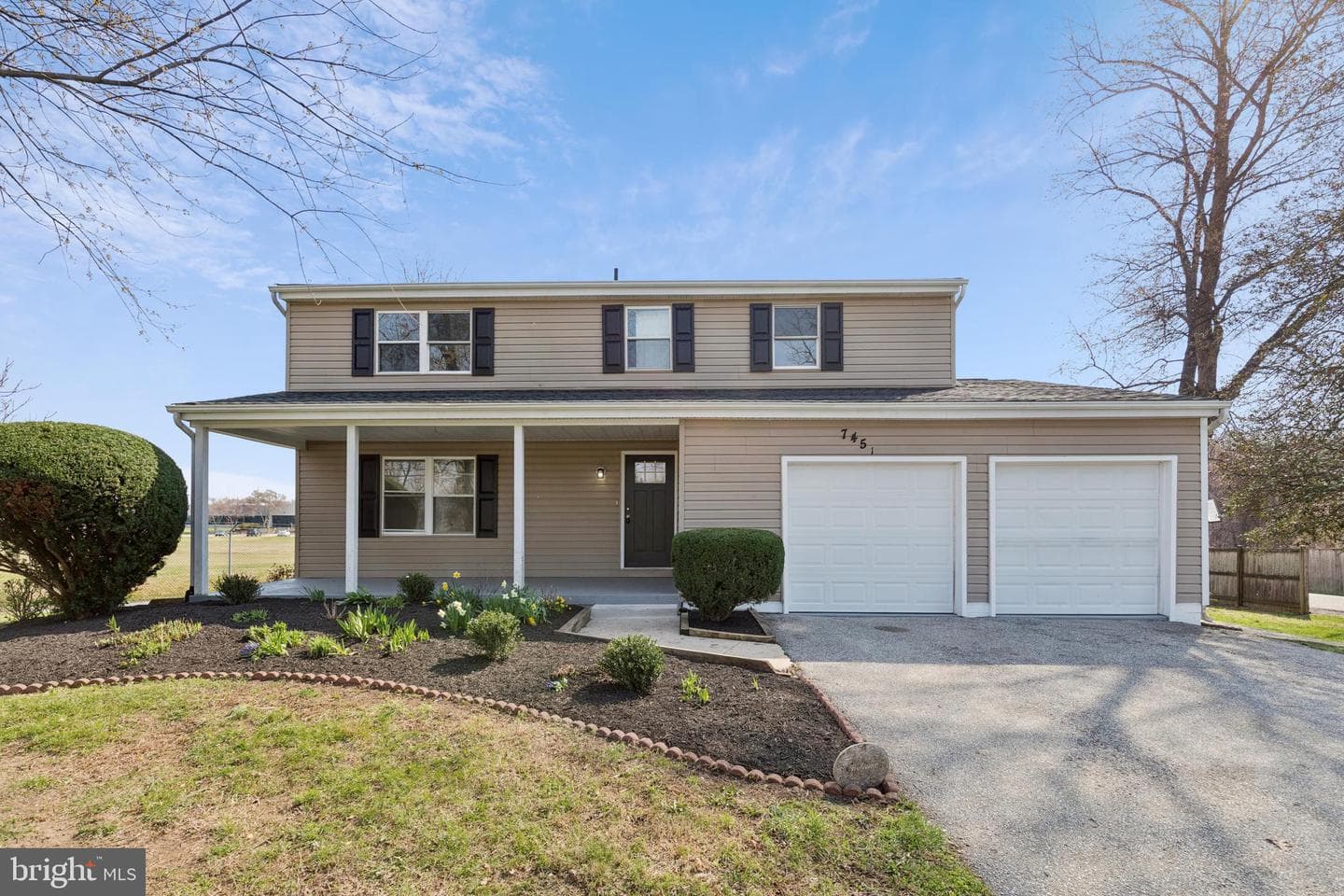 7451 Oakland Mills Road photo 2