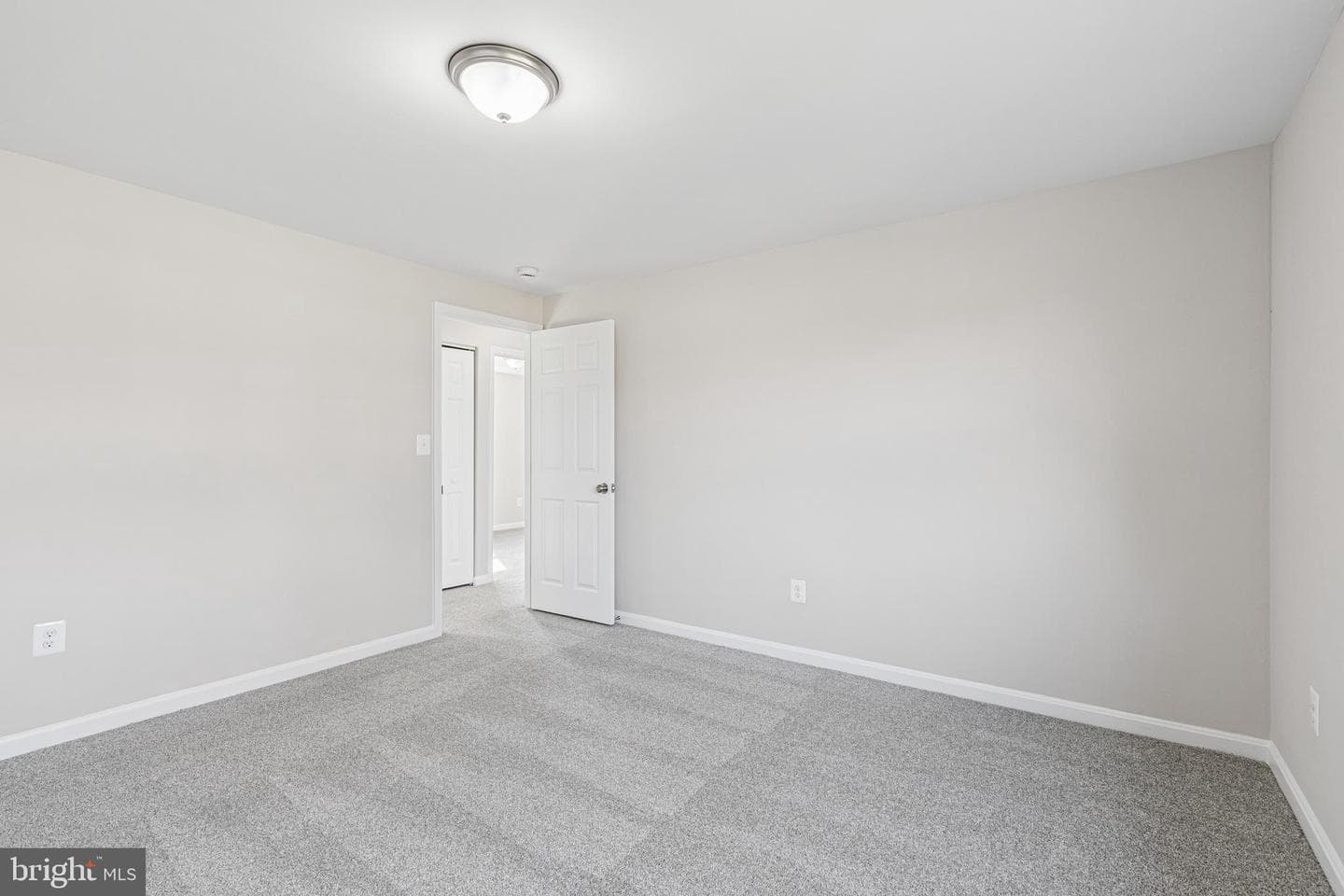 7451 Oakland Mills Road photo 45