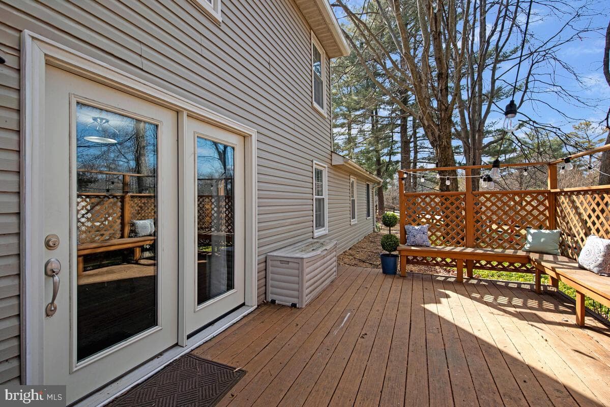10204 Shaker Drive photo 36