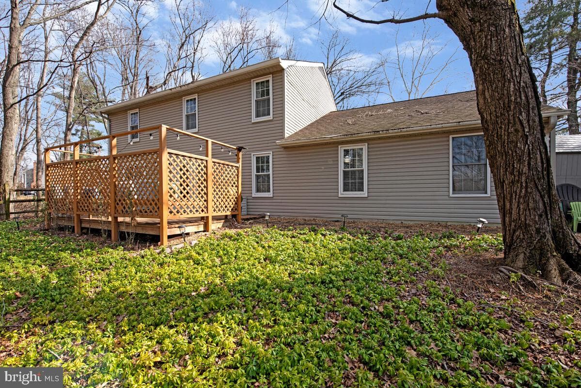 10204 Shaker Drive photo 42