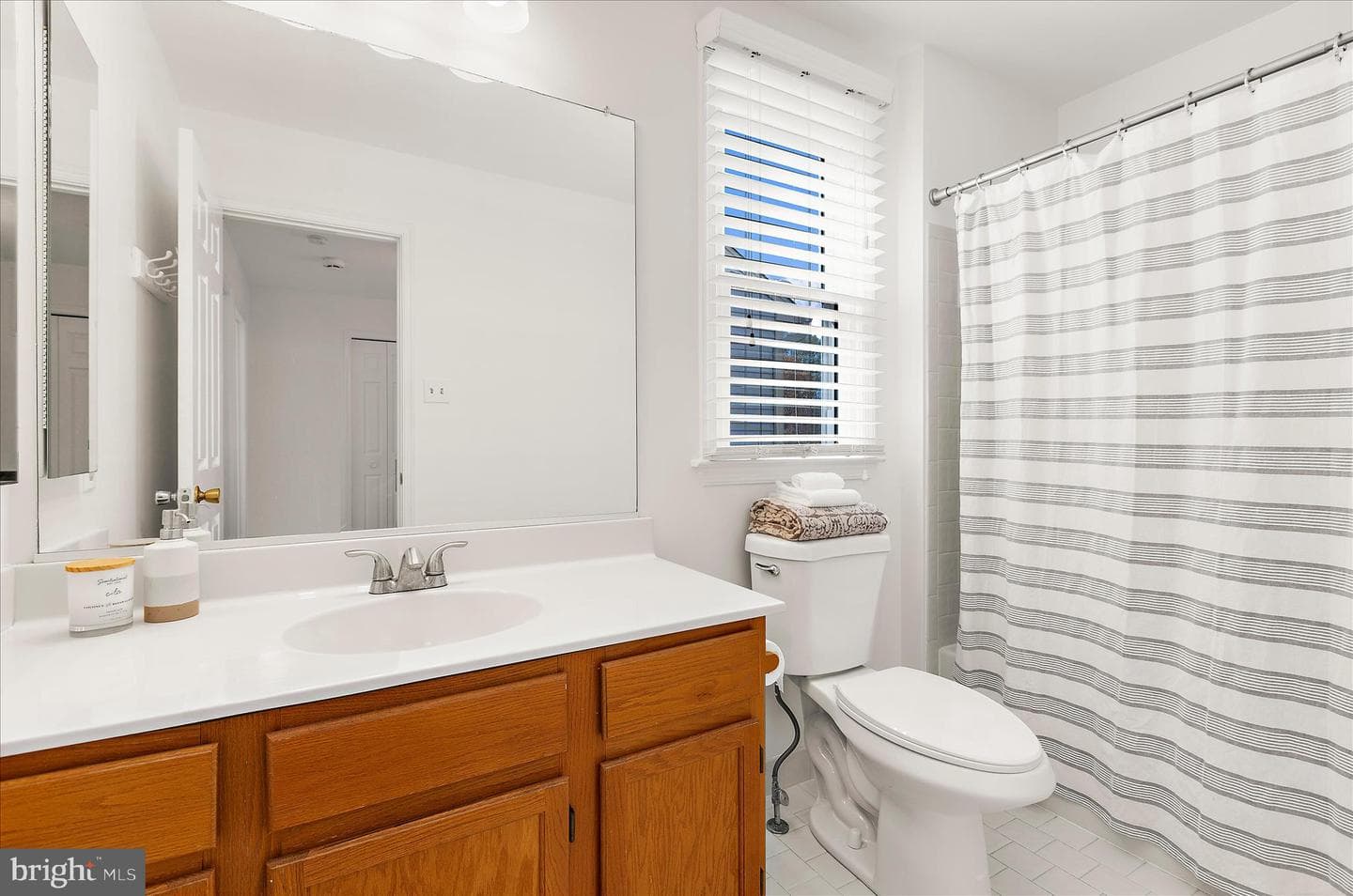 8666 Manahan Drive photo 26