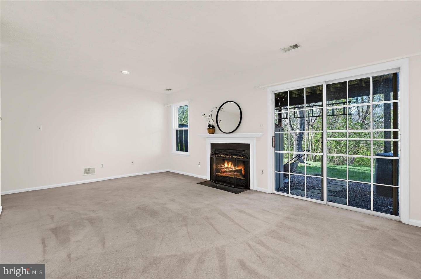 8666 Manahan Drive photo 31