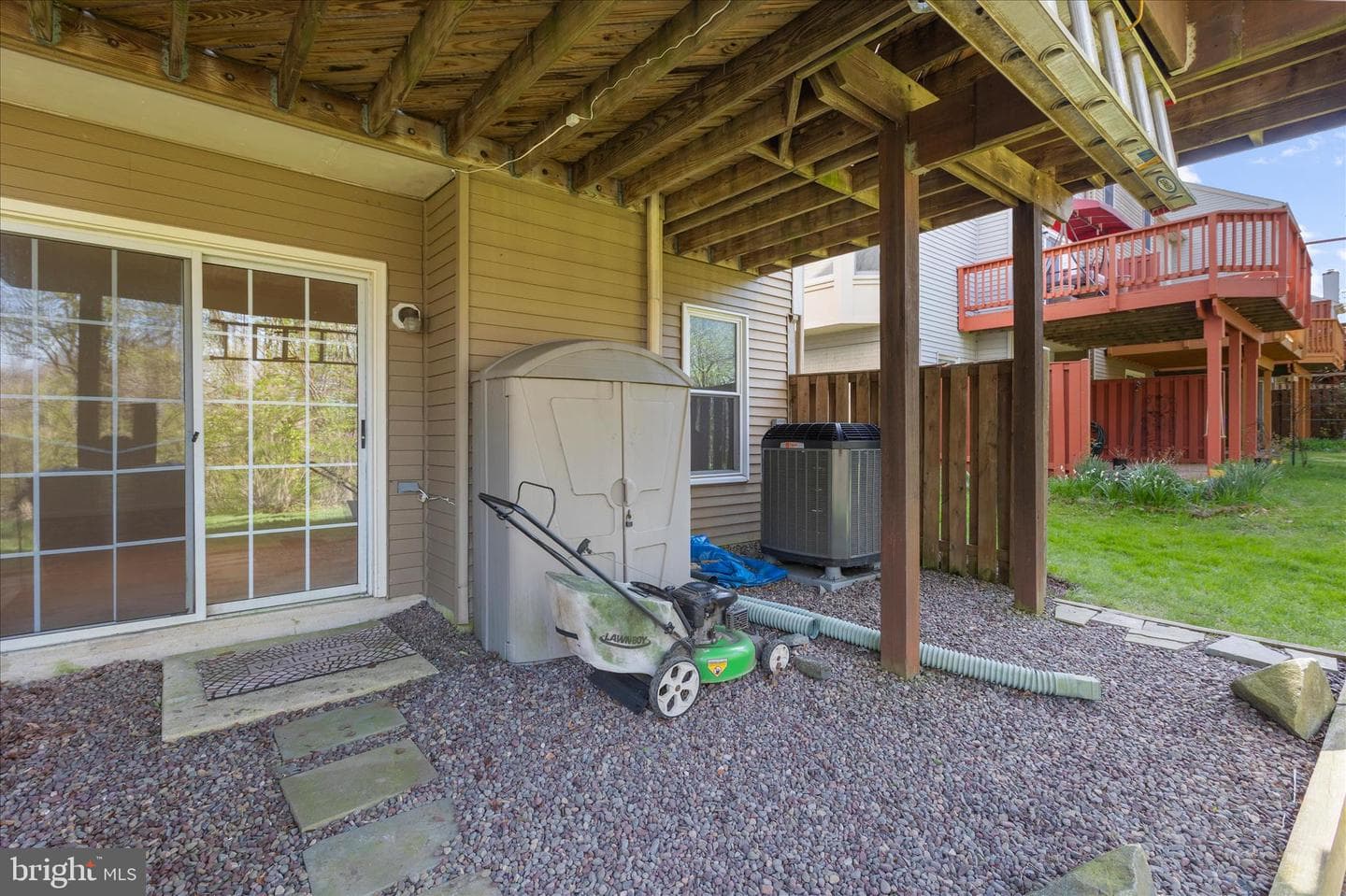 8666 Manahan Drive photo 43