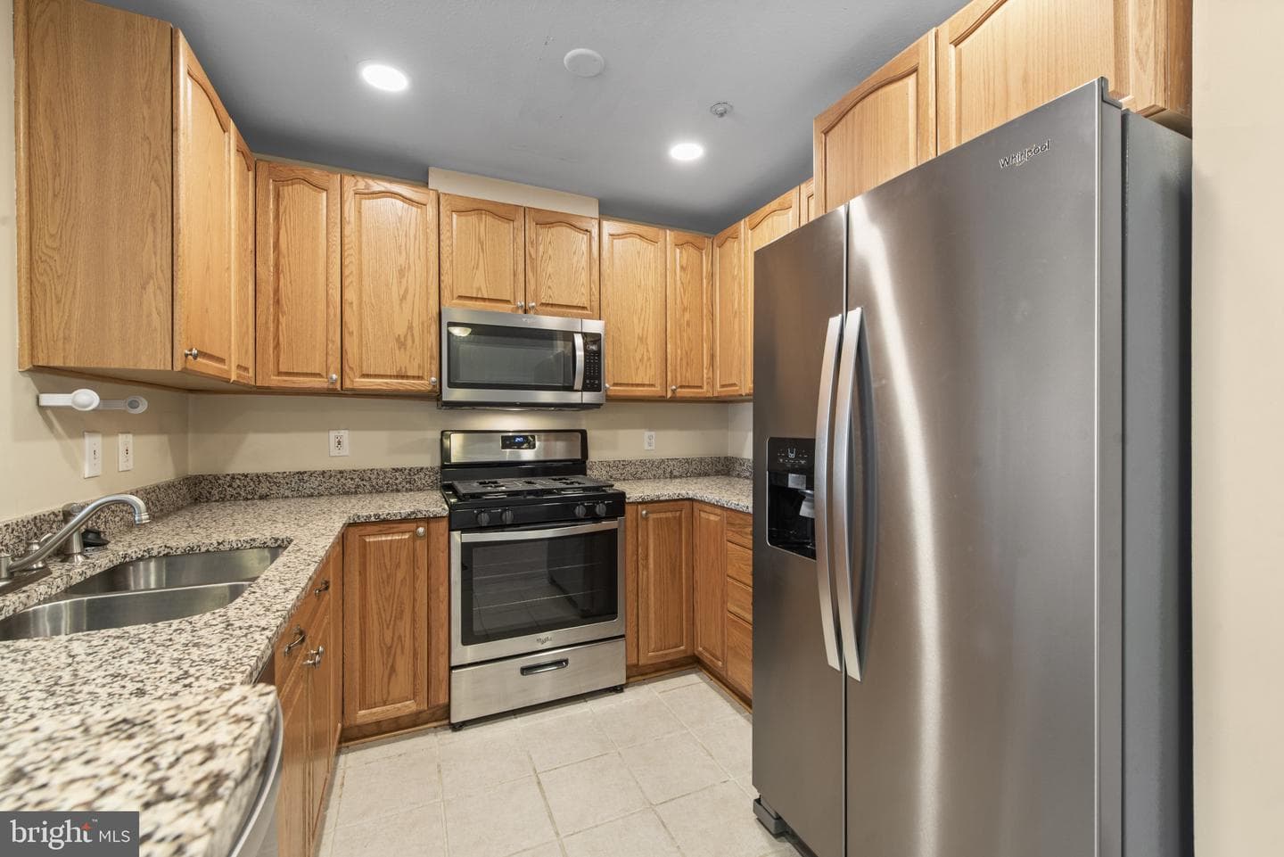 5930 Millrace Court #f302 photo 10