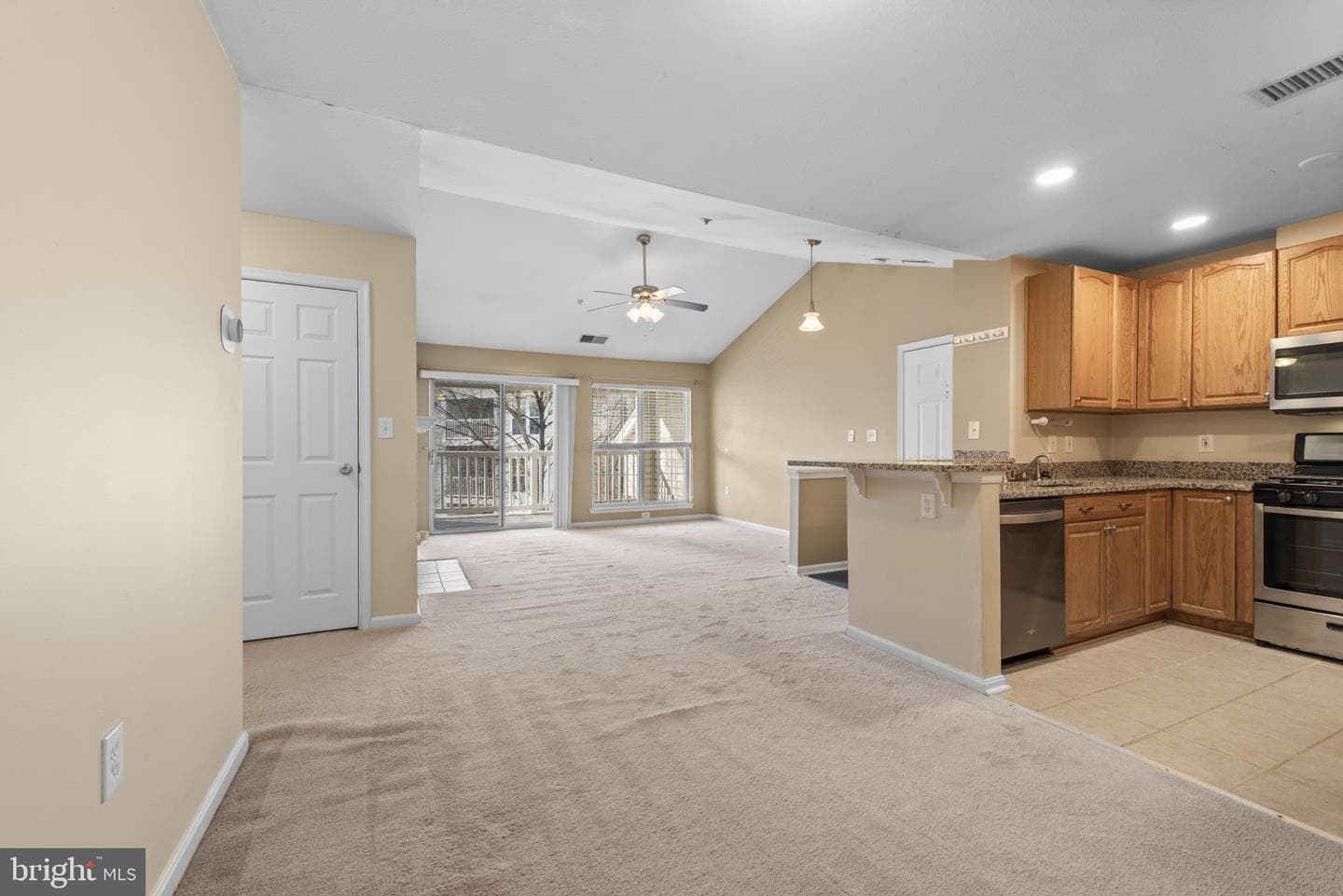 5930 Millrace Court #f302 photo 12
