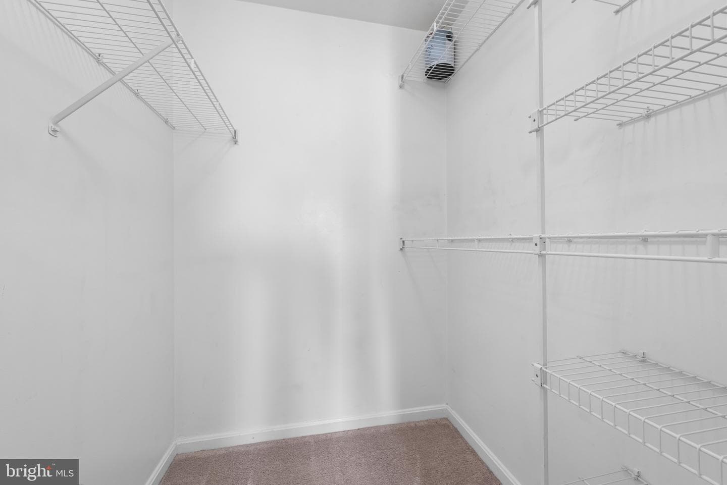 5930 Millrace Court #f302 photo 21