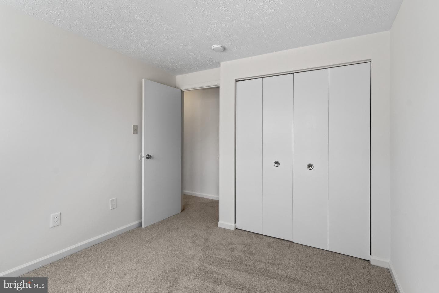 7726 Patuxent Oak Court photo 25