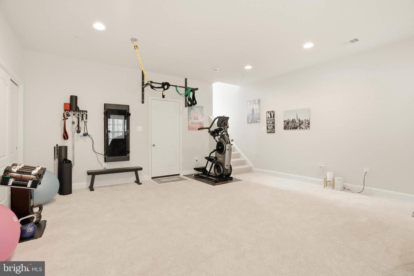 9390 Rock Ripple Lane photo 4