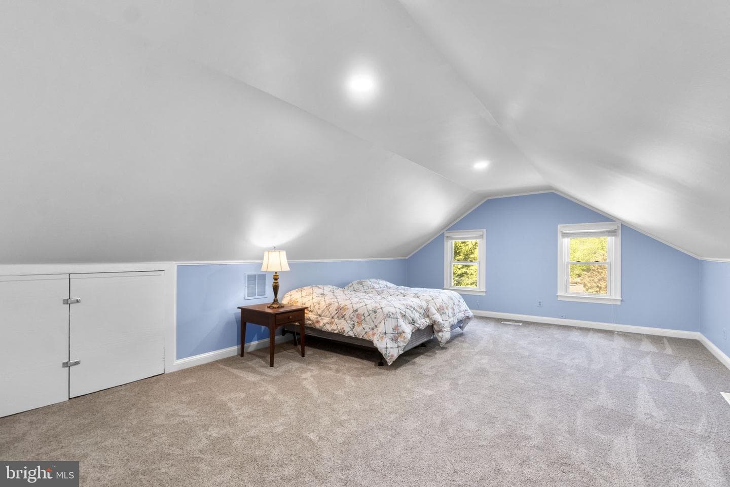 9048 Furrow Avenue photo 33