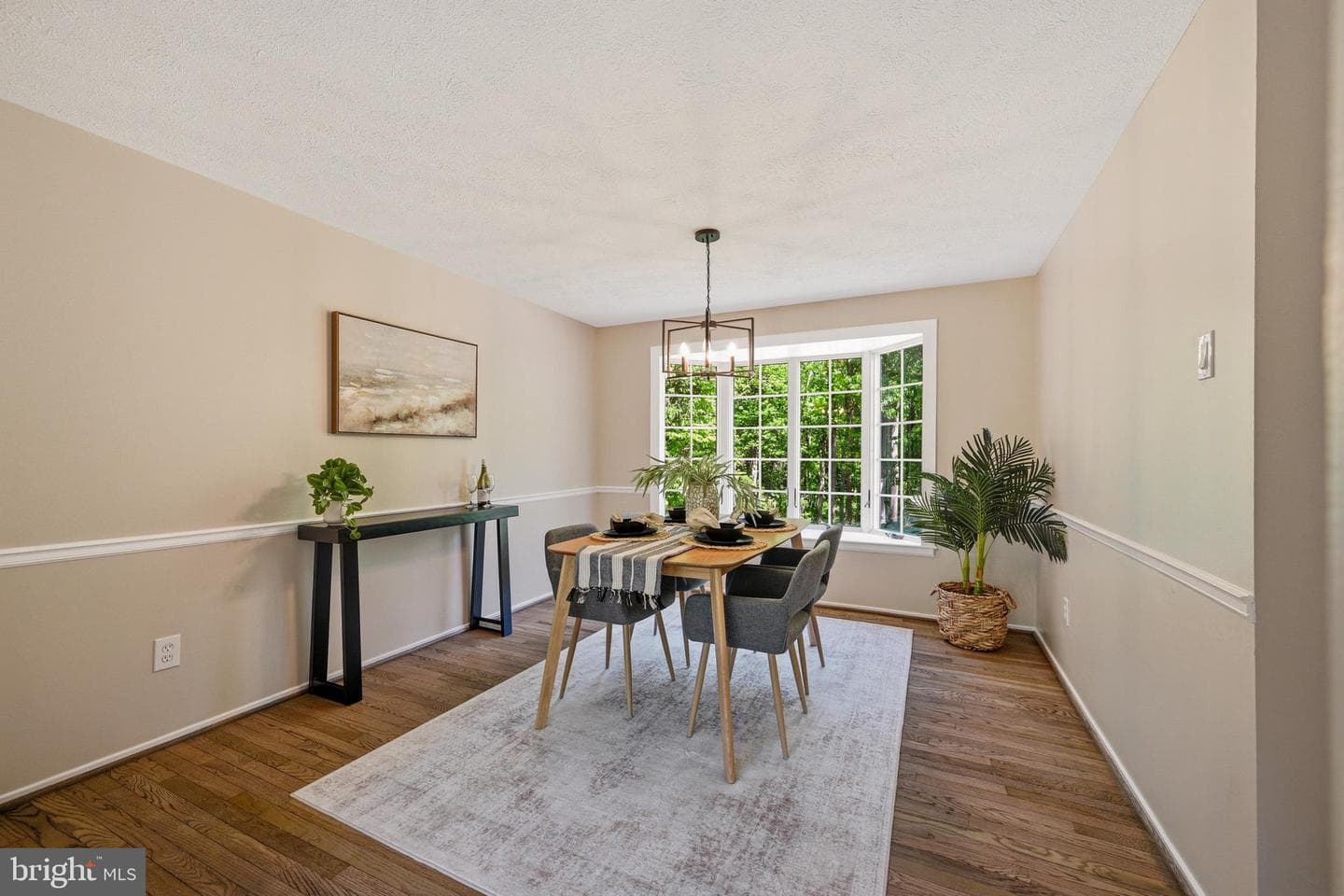 1527 Everlea Road photo 14