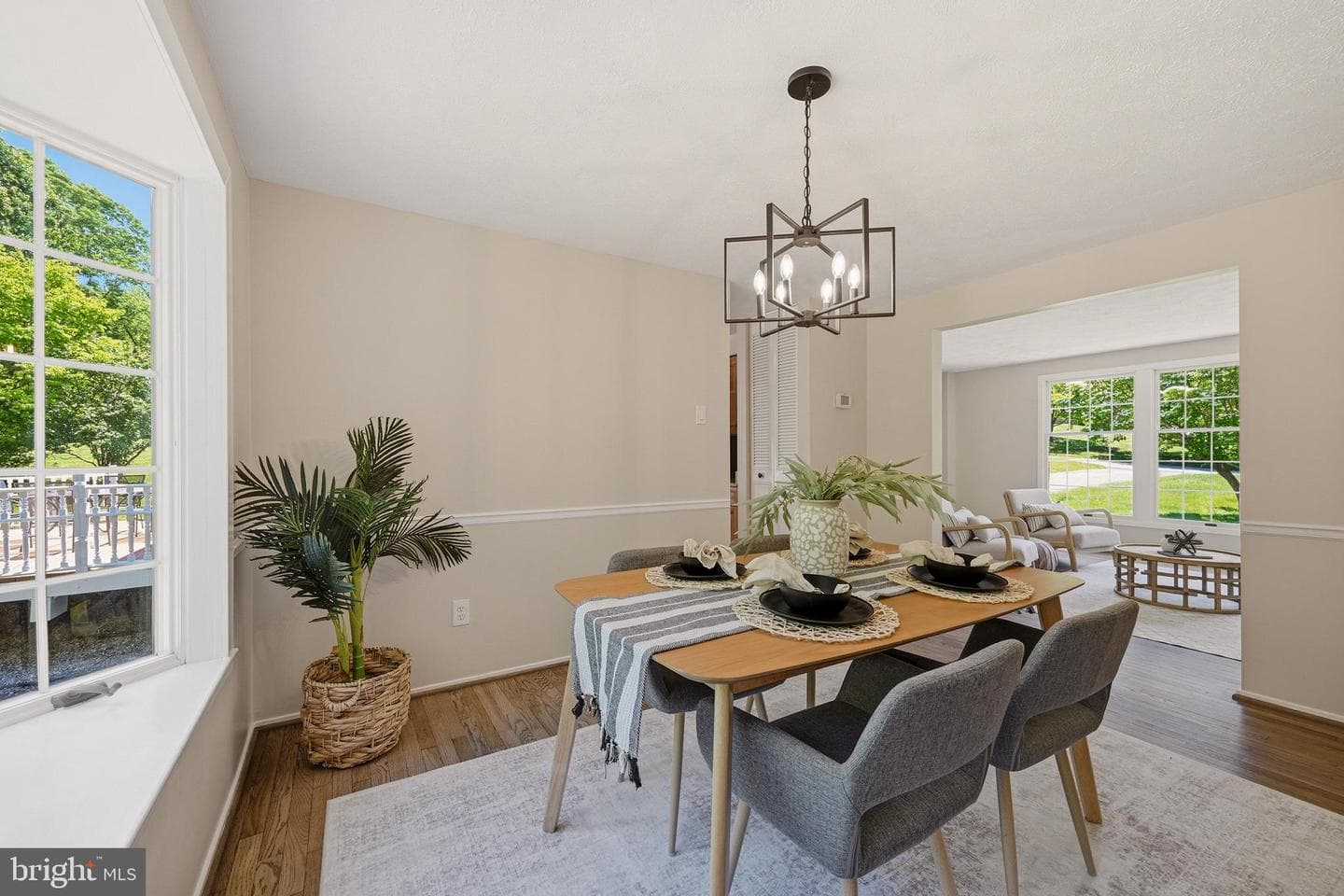 1527 Everlea Road photo 16