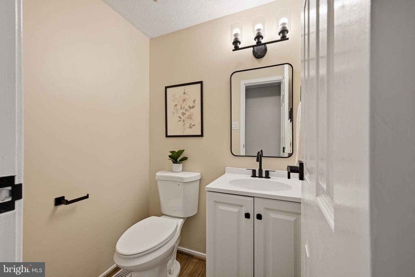 1527 Everlea Road photo 27
