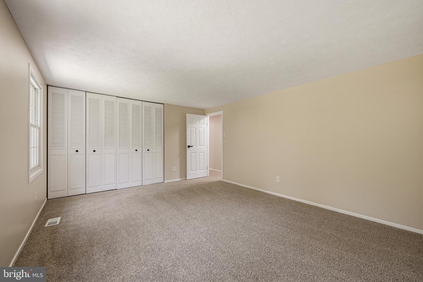 1527 Everlea Road photo 42