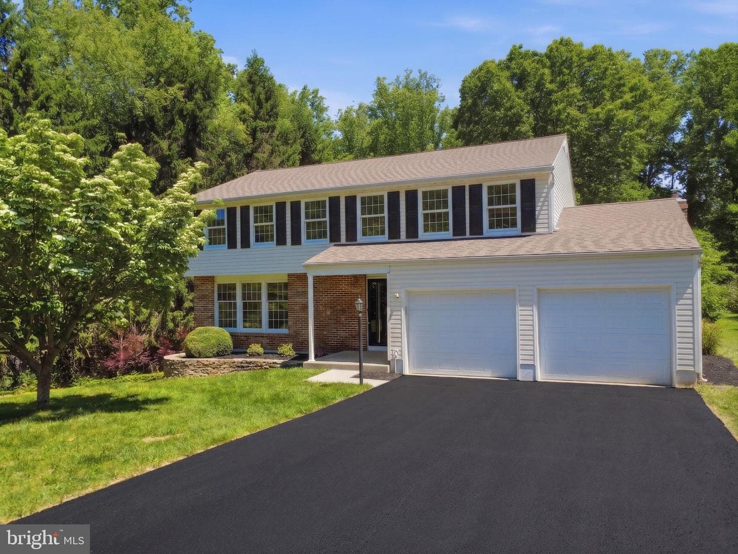 1527 Everlea Road photo 5