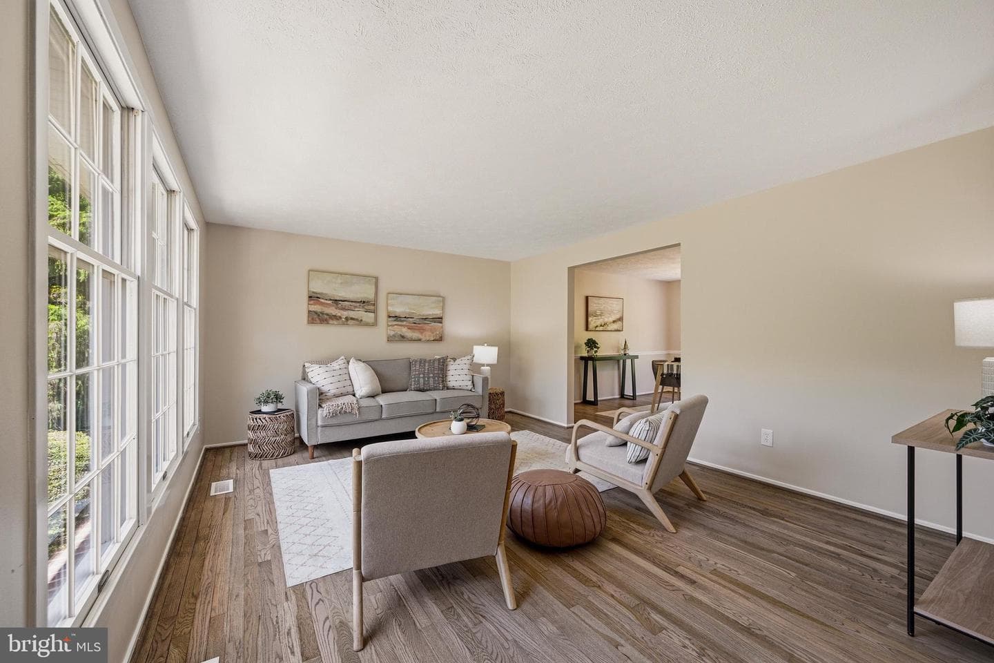 1527 Everlea Road photo 9