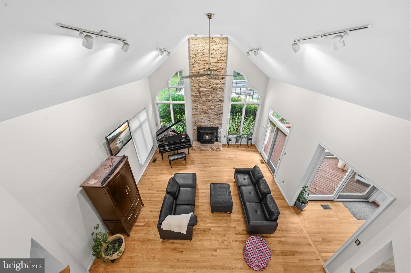 13849 Russell Zepp Dr photo 21