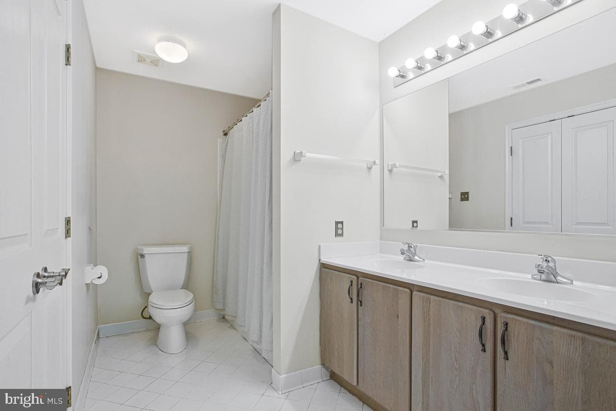 13849 Russell Zepp Dr photo 31