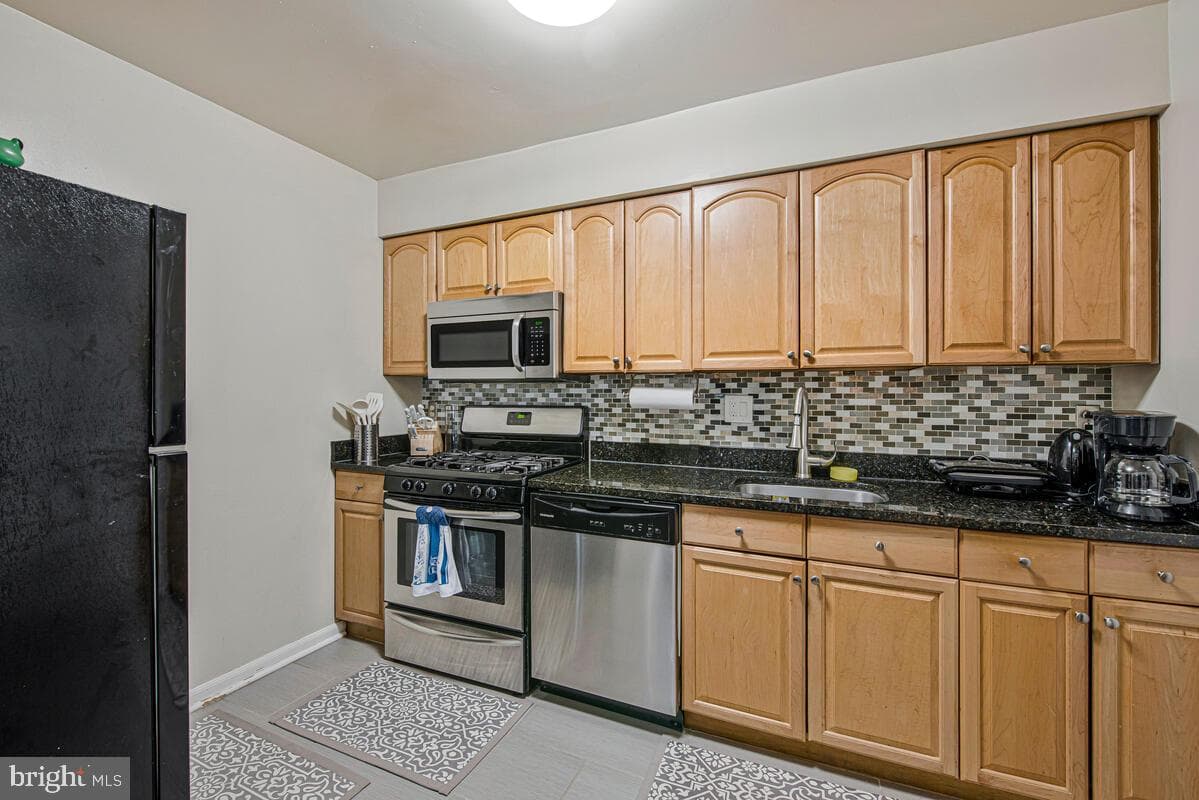 9695 Hitching Post Lane #h photo 6