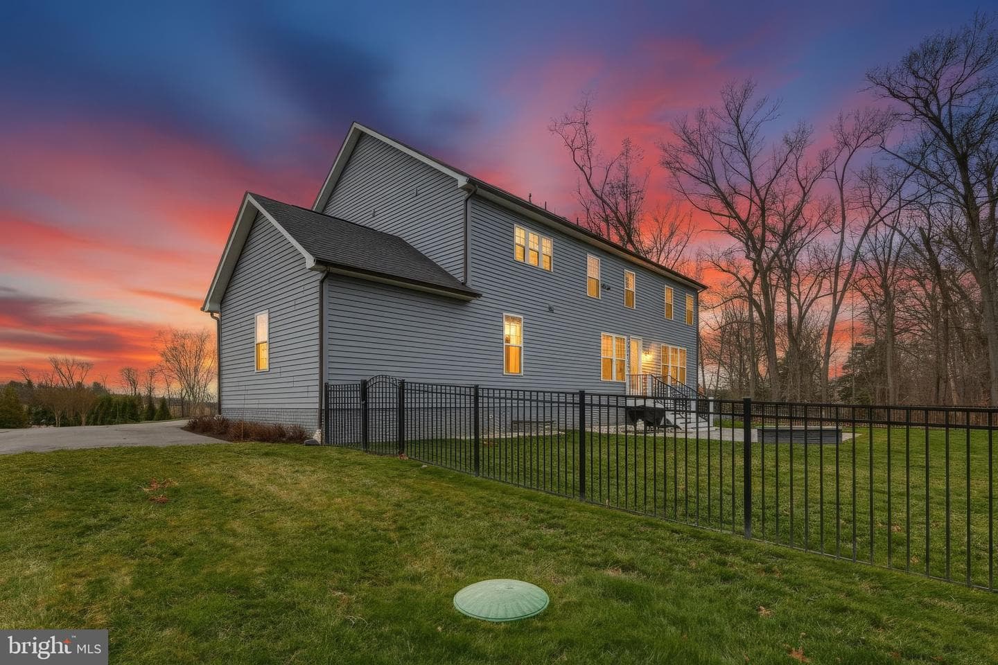 15332 Galaxy Drive photo 57