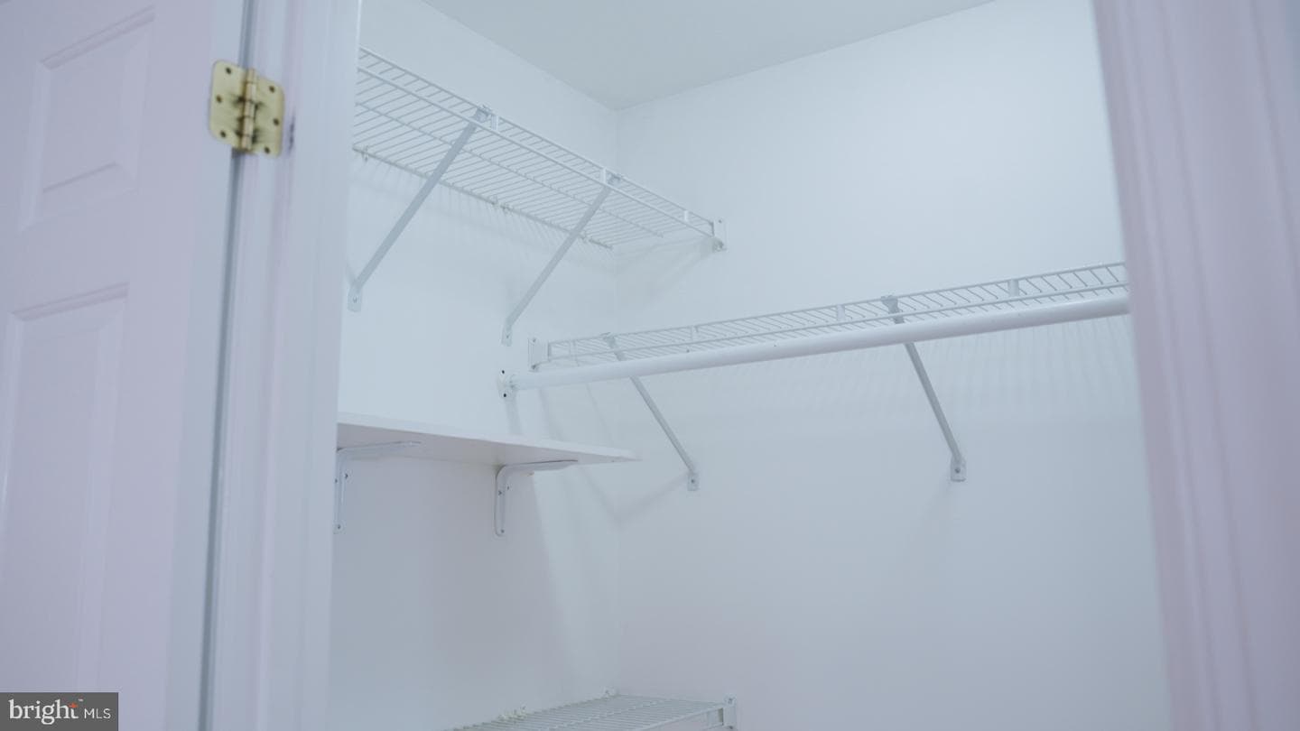 10649 Hillingdon Road photo 24