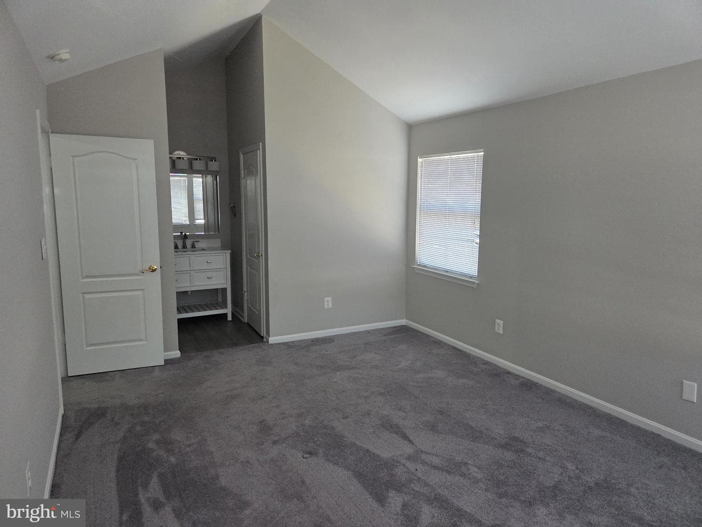 8343 Montgomery Run Road photo 19