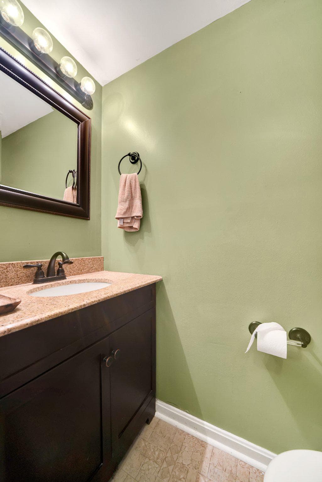 8847 Willowwood Way photo 5