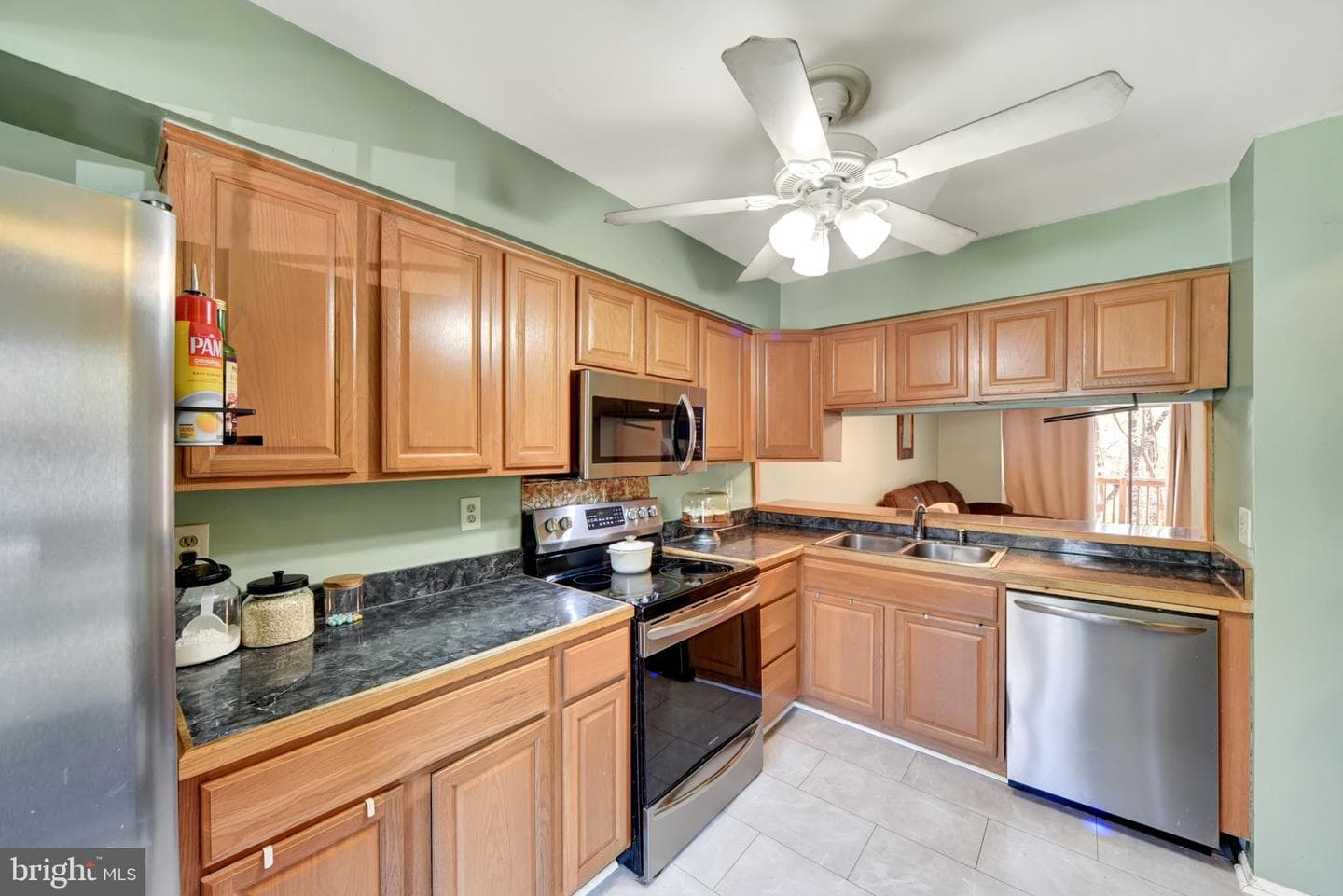 8847 Willowwood Way photo 7
