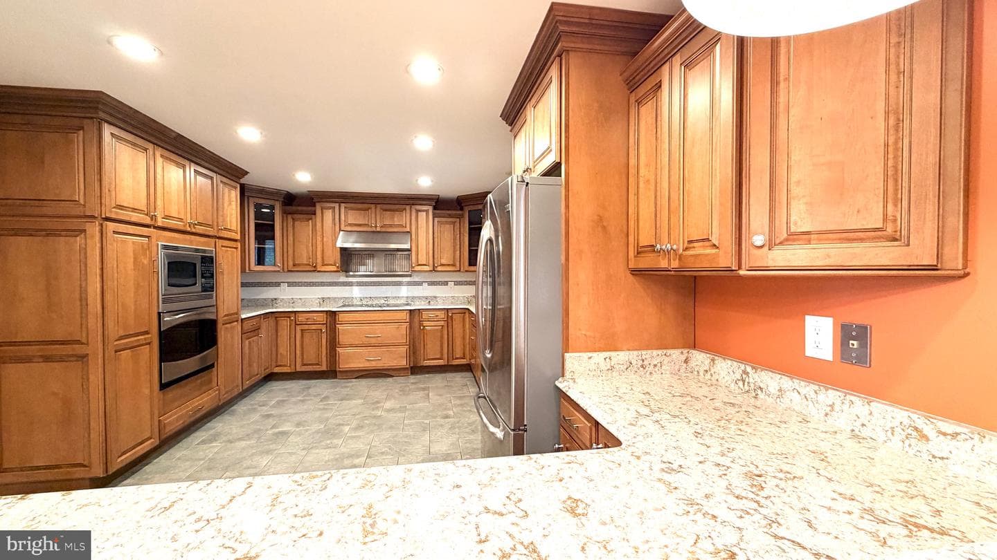 5185 Sheppard Lane photo 11