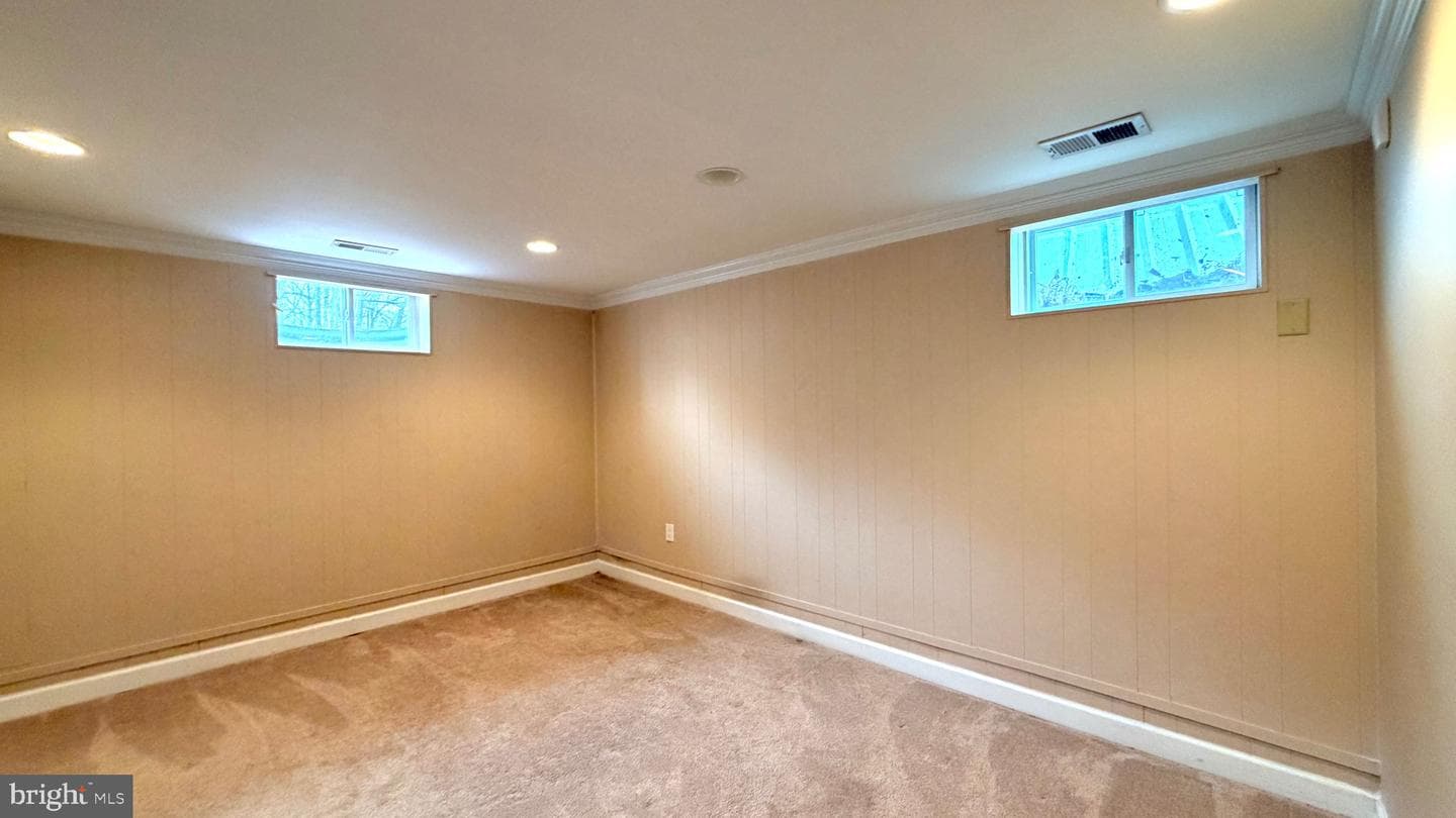 5185 Sheppard Lane photo 32