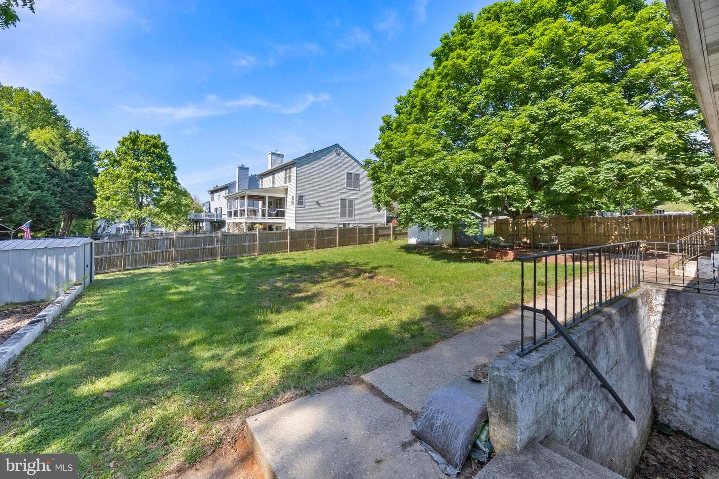 9425 Guilford Road photo 40