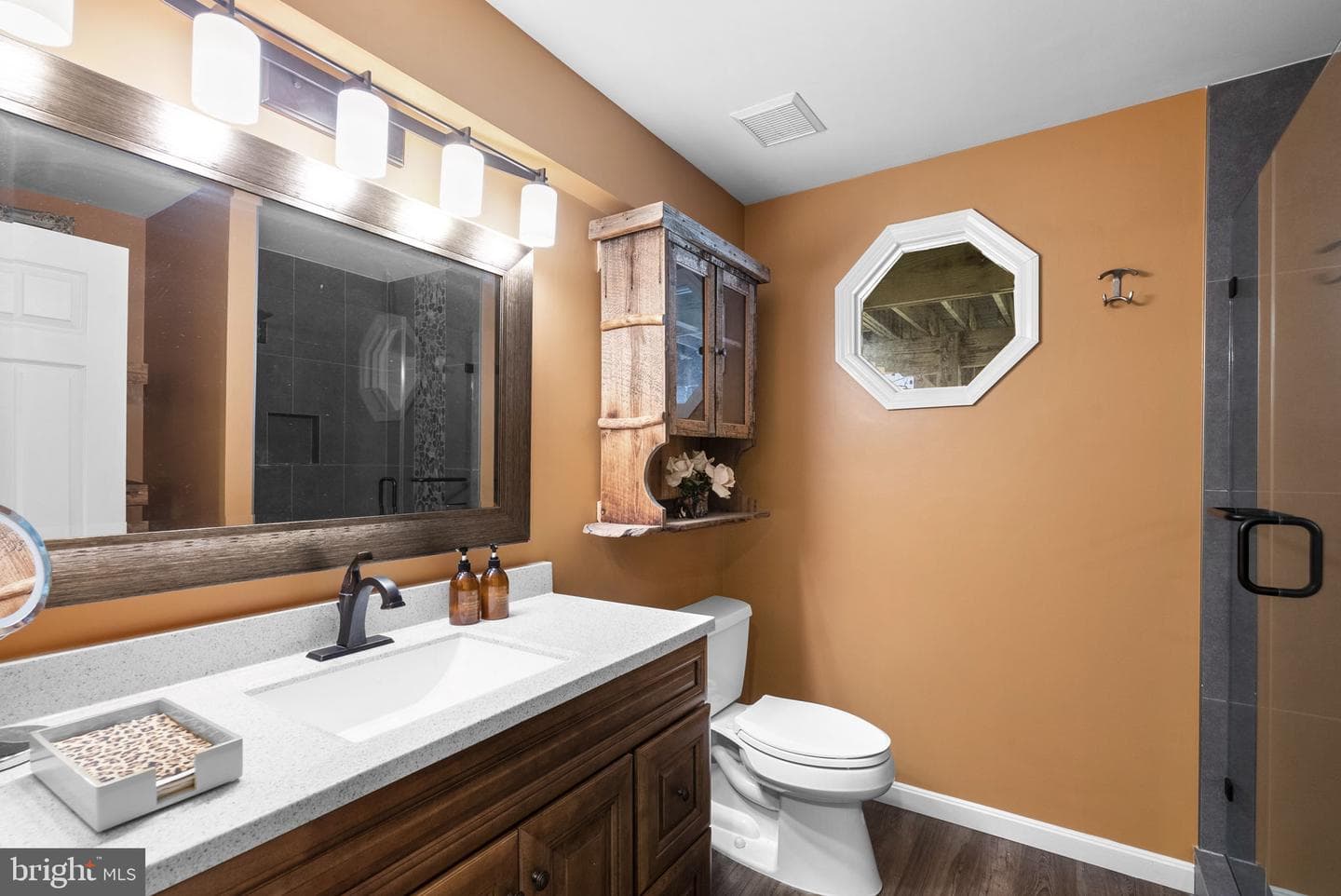 6841 Caravan Court photo 29