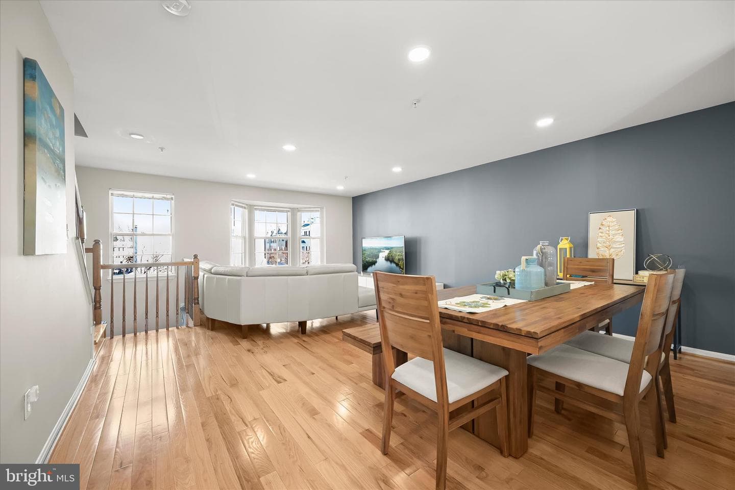 8811 Goose Landing Circle photo 3