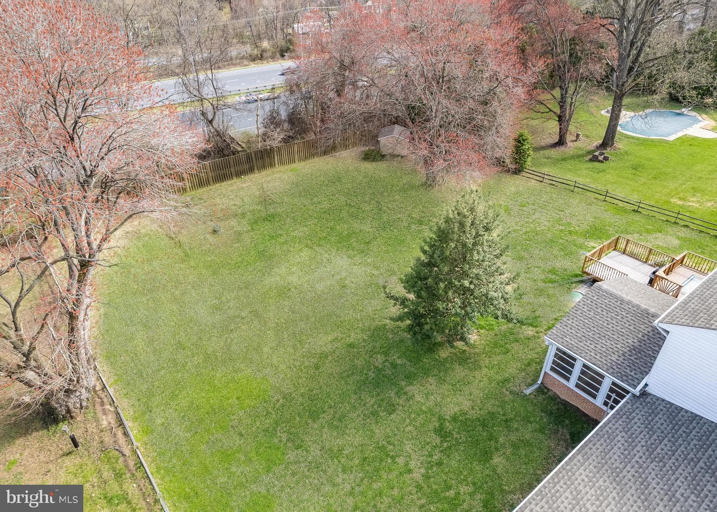 7029 Long View Road SE photo 32