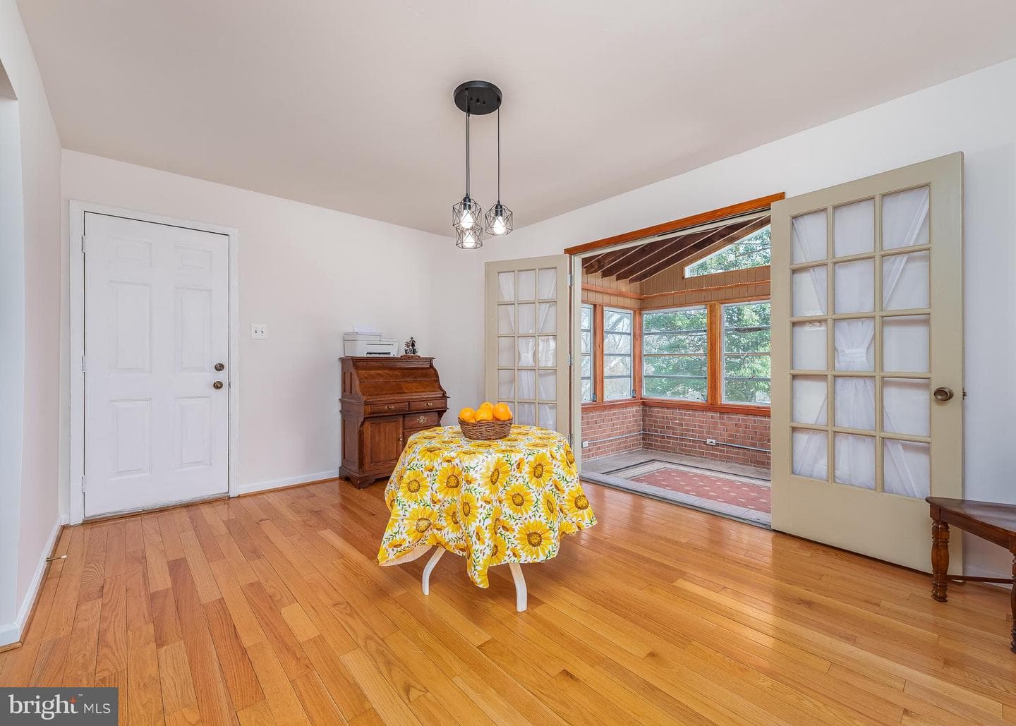 7029 Long View Road SE photo 9
