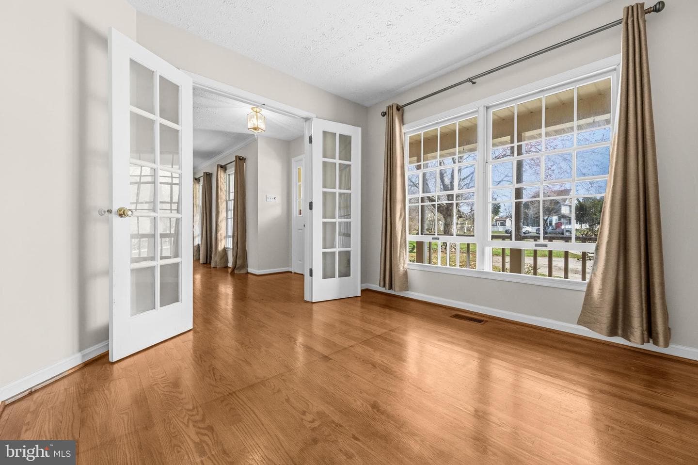 9125 Brunners Run Court photo 4