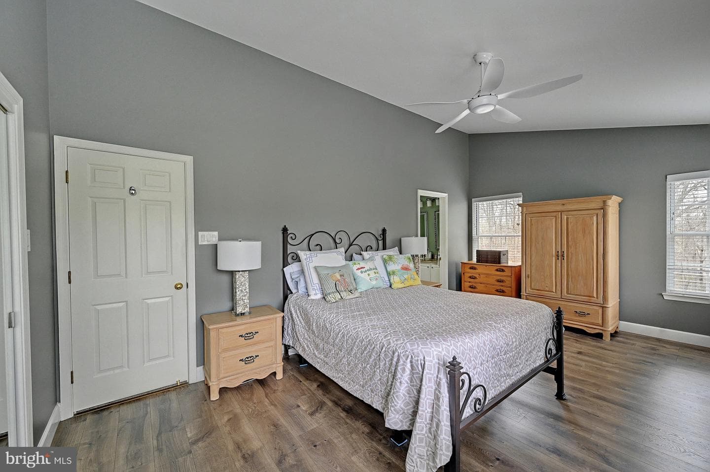 5253 Lightfoot Path photo 34