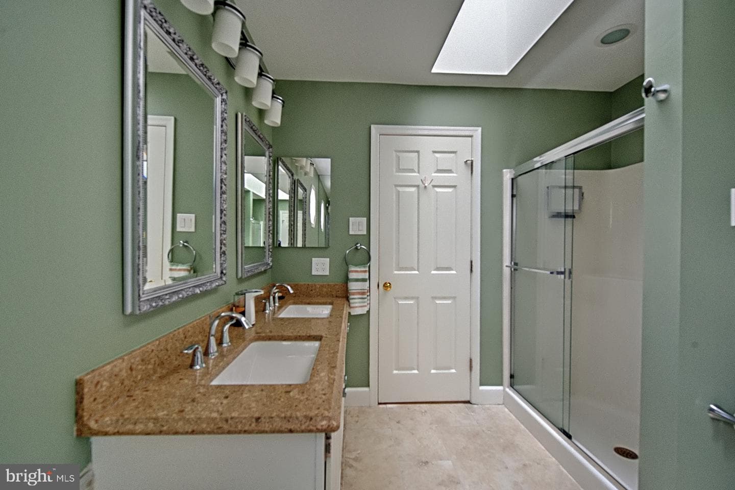 5253 Lightfoot Path photo 36