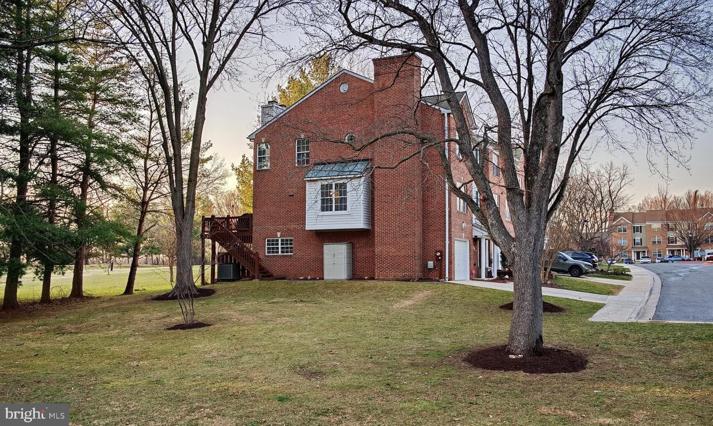 5253 Lightfoot Path photo 4