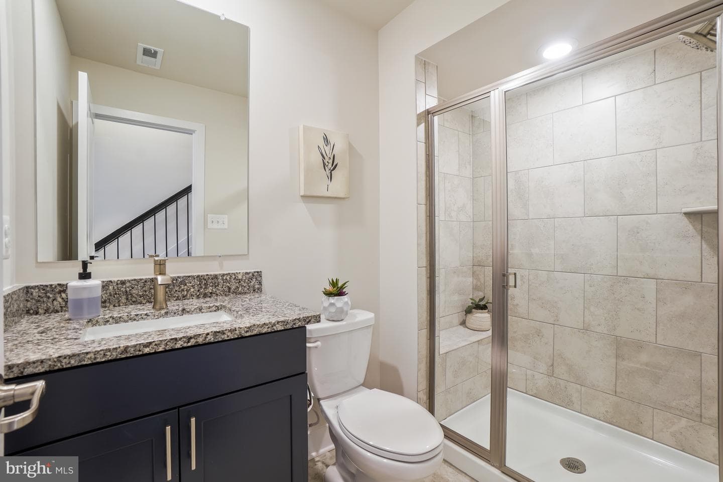 8070 Potter Place photo 4