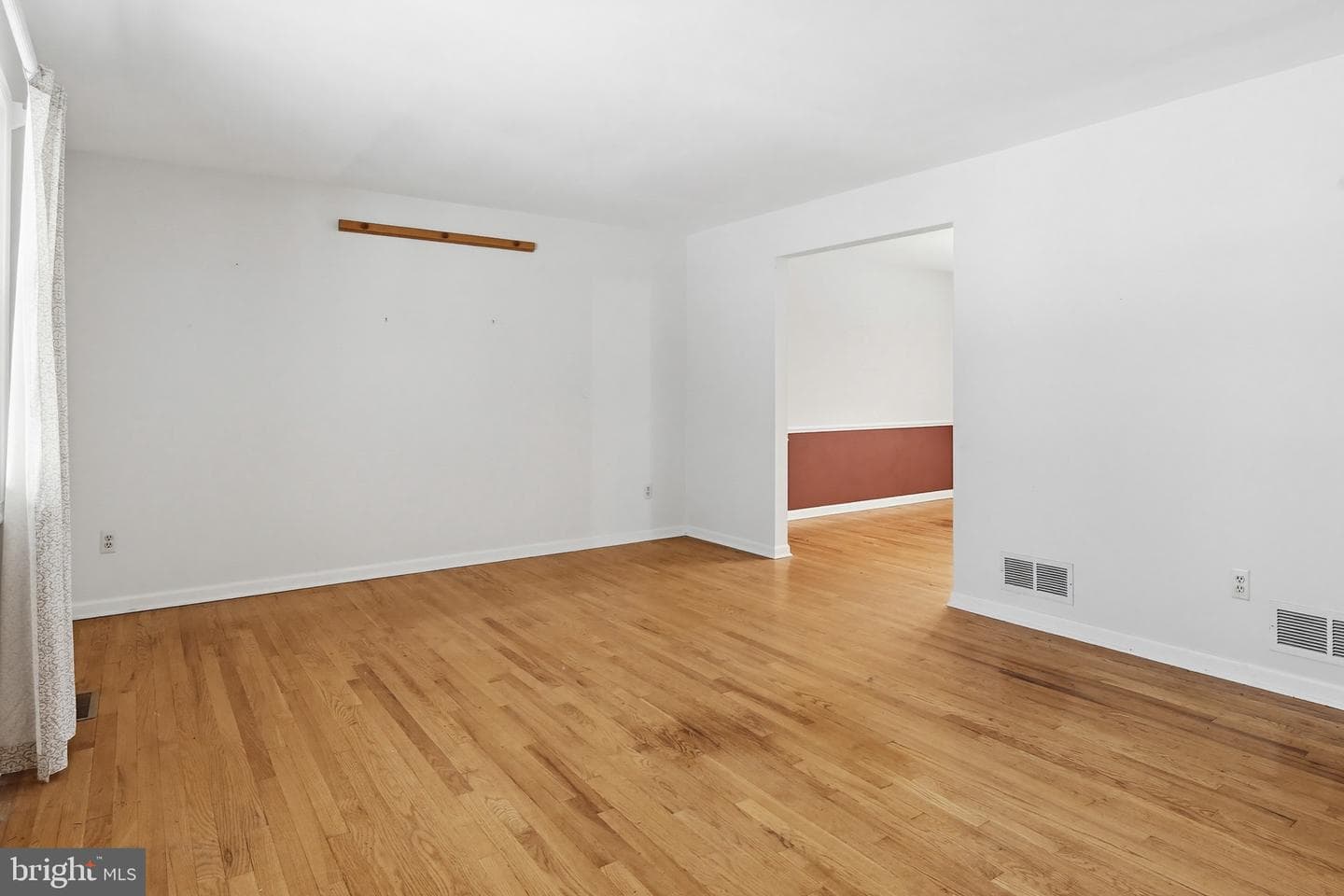 9786 Michaels Way photo 19