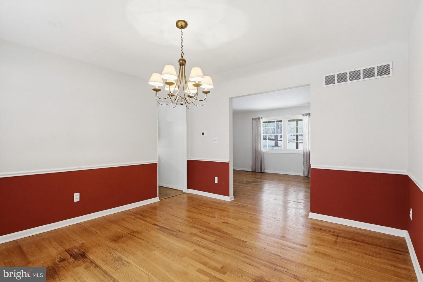 9786 Michaels Way photo 22