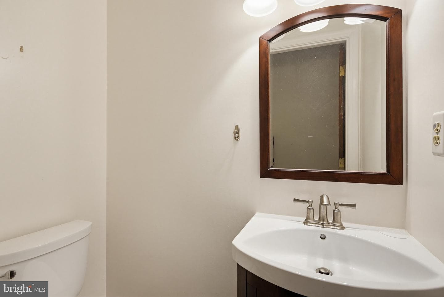 9786 Michaels Way photo 23