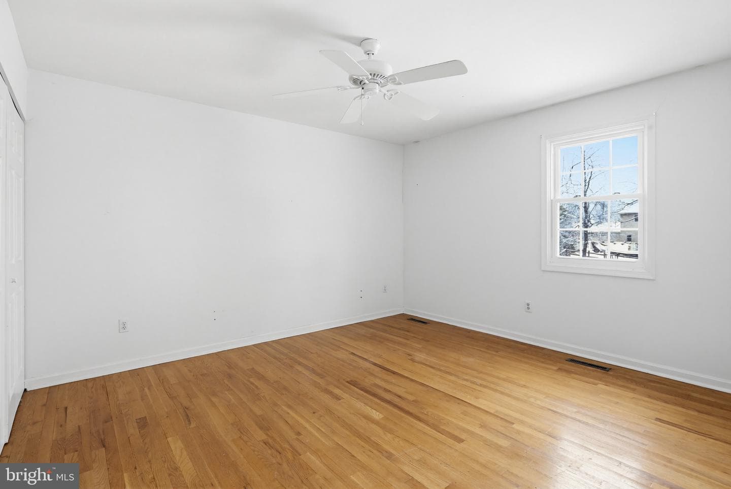 9786 Michaels Way photo 34